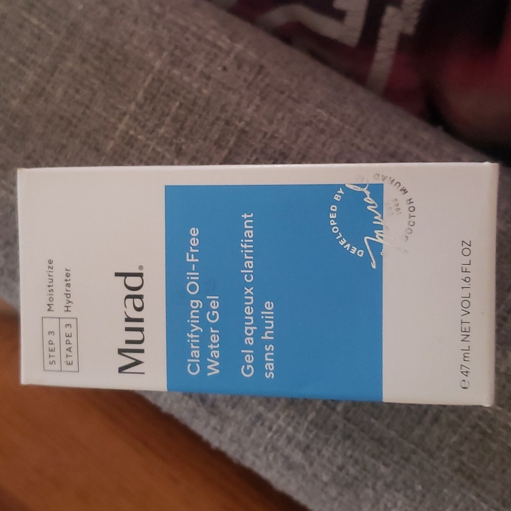 Murad clarifying oil free water gel